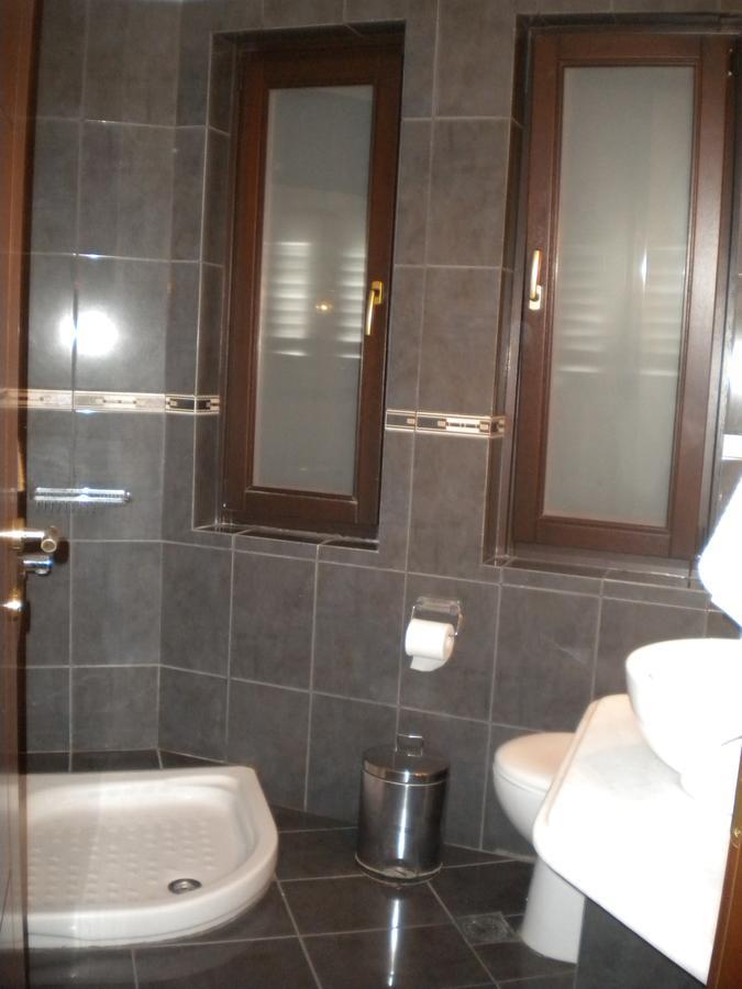 Ενοικιαζόμενα Δωμάτια "Pelion Plaza" Agios Ioannis  Eksteriør billede